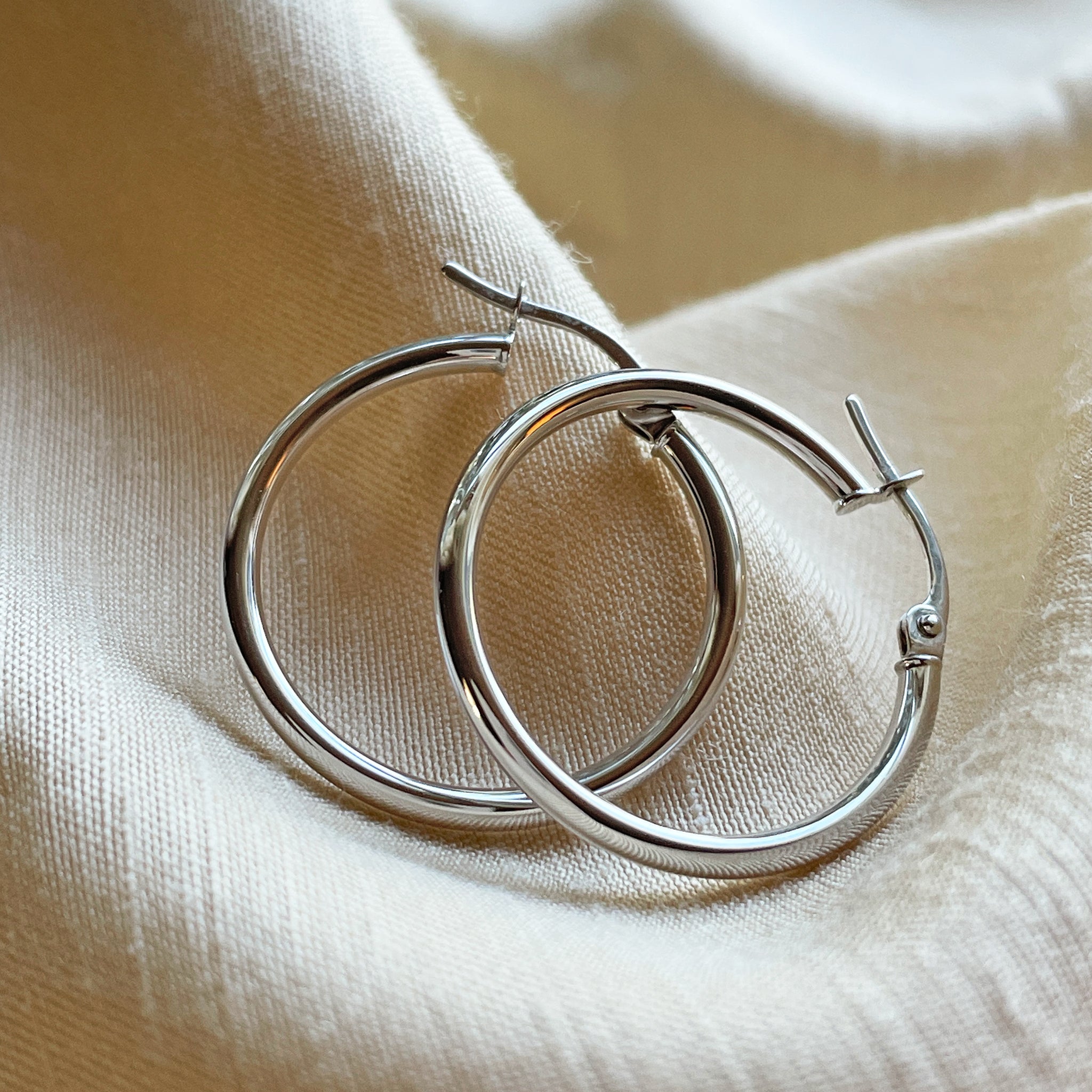 Midi Hoops - White Gold