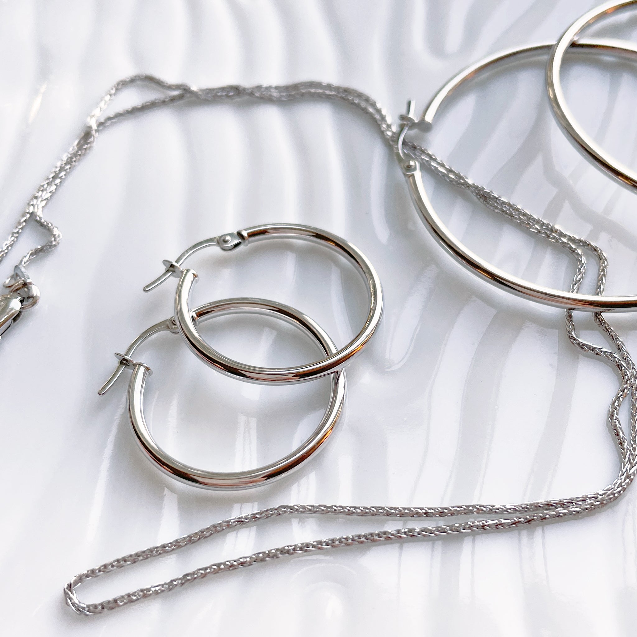 Midi Hoops - White Gold