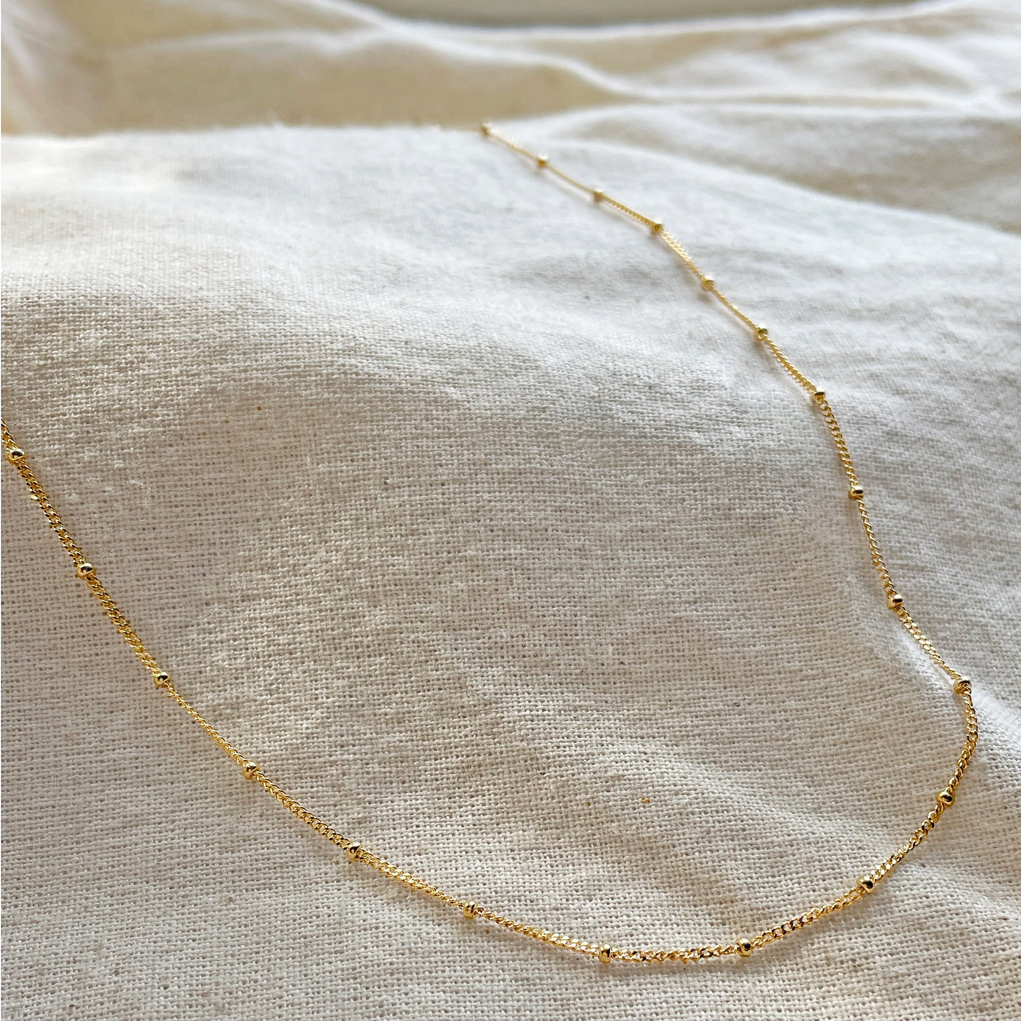 Satellite Chain Necklace - Yellow Gold