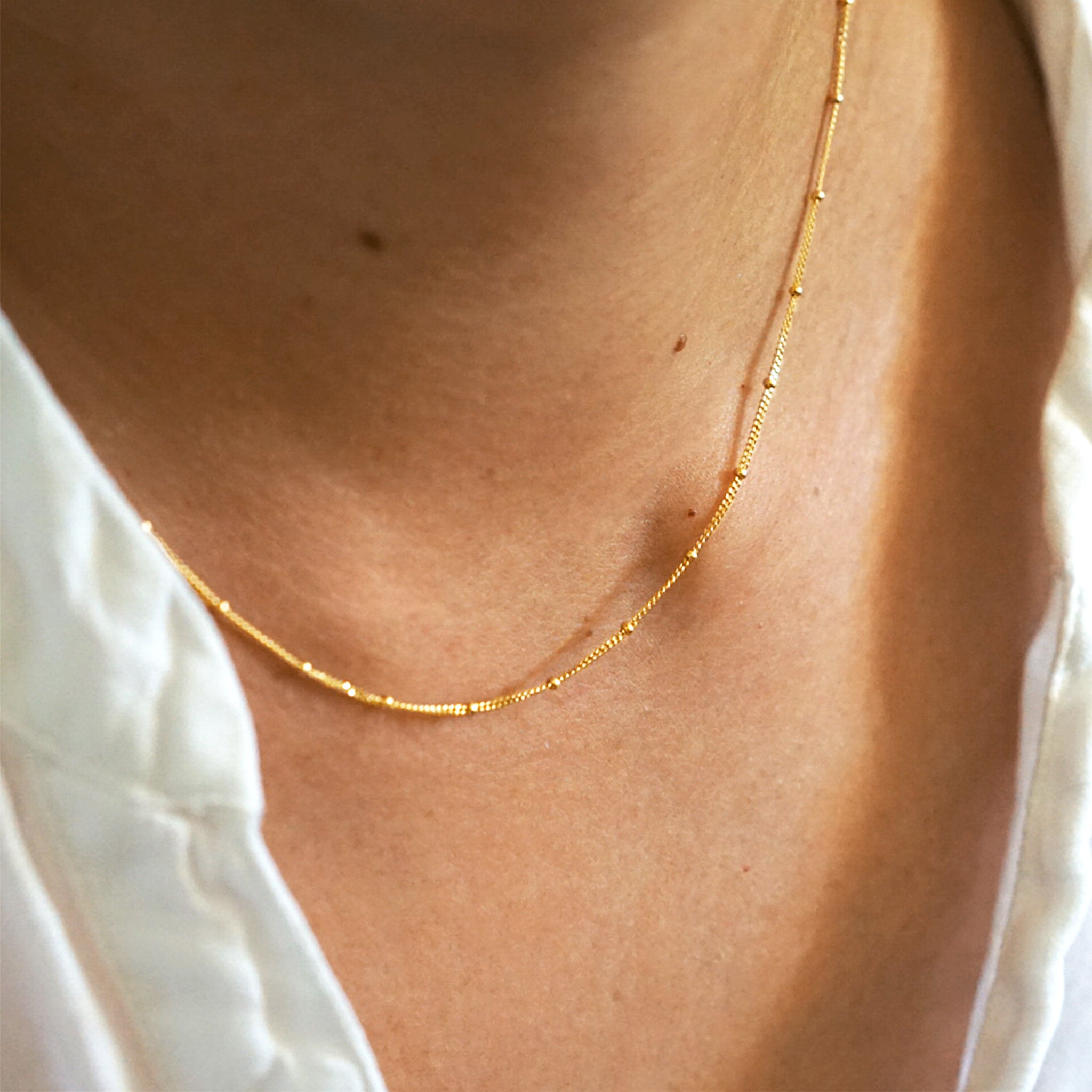 Satellite Chain Necklace - Yellow Gold