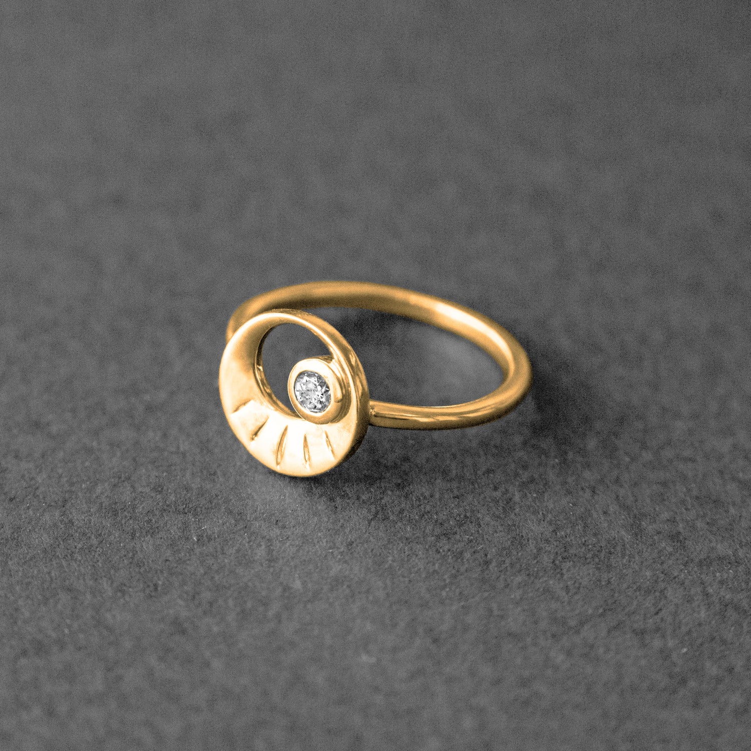 AïANA Eclipse Lab Diamond Yellow Gold Ring. 