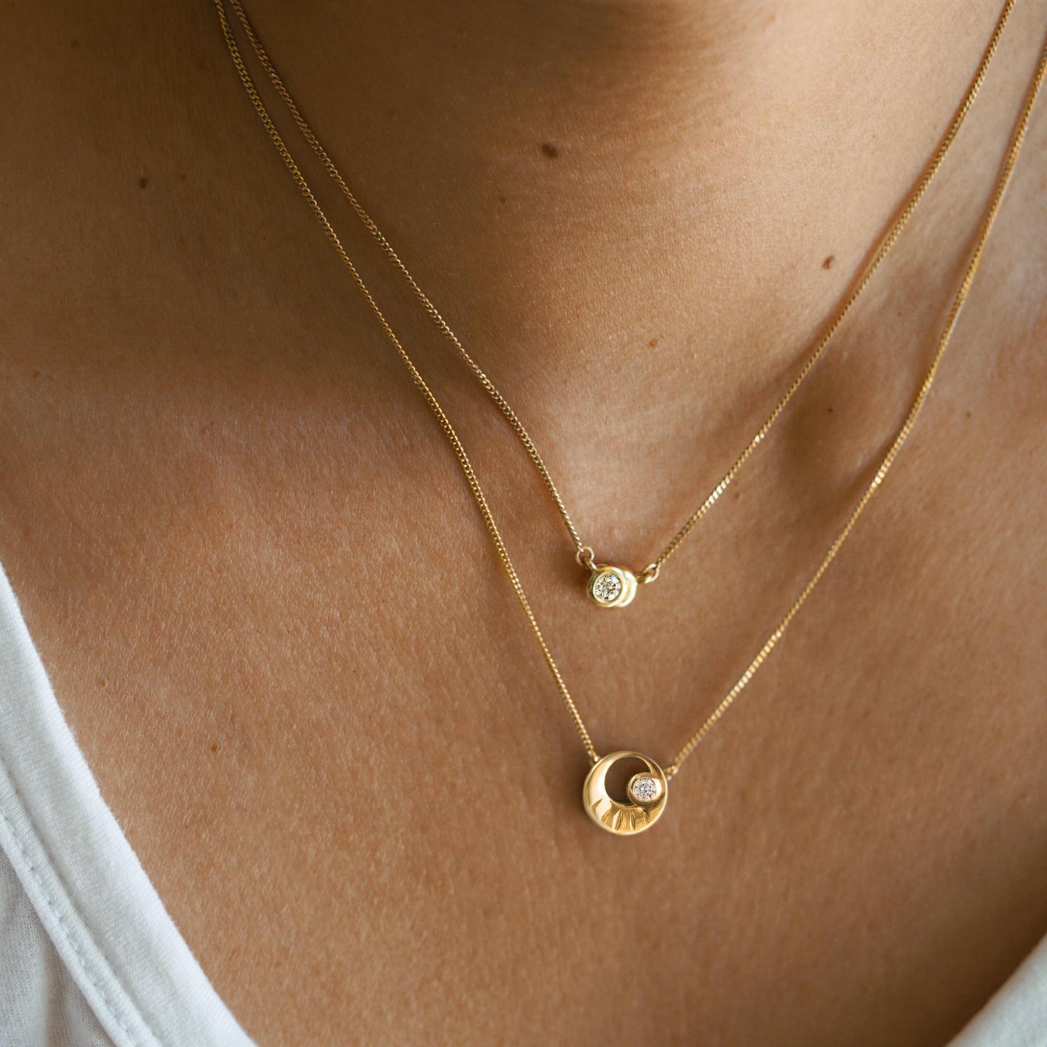 Eclipse Necklace - Yellow Gold